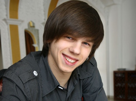 d643e9c9d170f051e4dffbf0932fb730-_